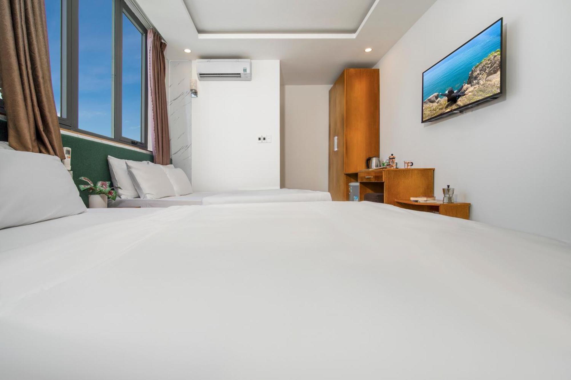 Trang Ngan Hotel By Thg Da Nang Exterior foto